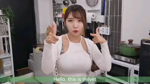 韩国网红Velvet Tube，跟着她的视角旅游世界-COS村